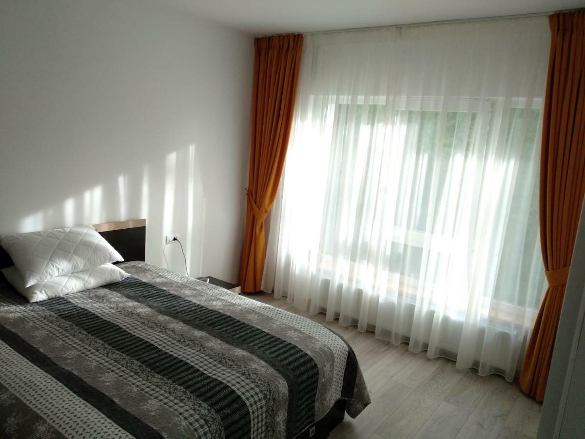 Ferienwohnung Apartament Ramona Brașov Exterior foto